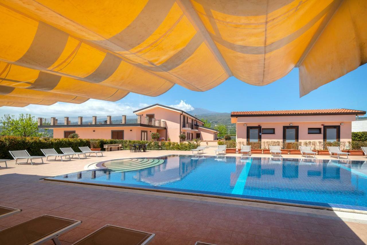 Il Giardino Country Holiday With Pool Taormina Exterior photo