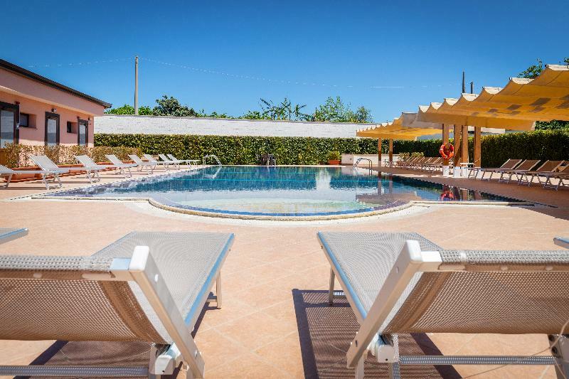 Il Giardino Country Holiday With Pool Taormina Exterior photo